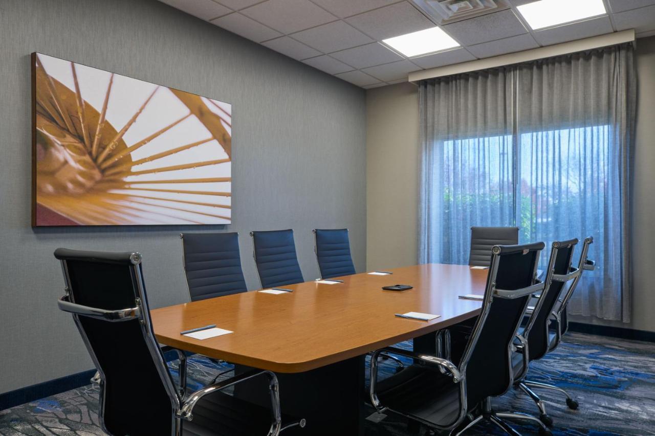 Fairfield Inn And Suites By Marriott Winchester Ngoại thất bức ảnh