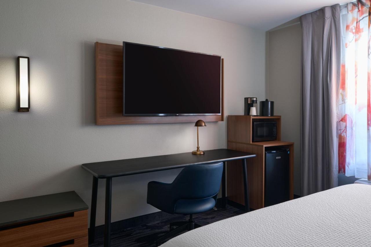 Fairfield Inn And Suites By Marriott Winchester Ngoại thất bức ảnh